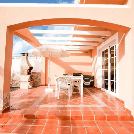 Majestic Holiday Home In Caleta De Fuste With Swimming Pool Antigua  Exterior photo