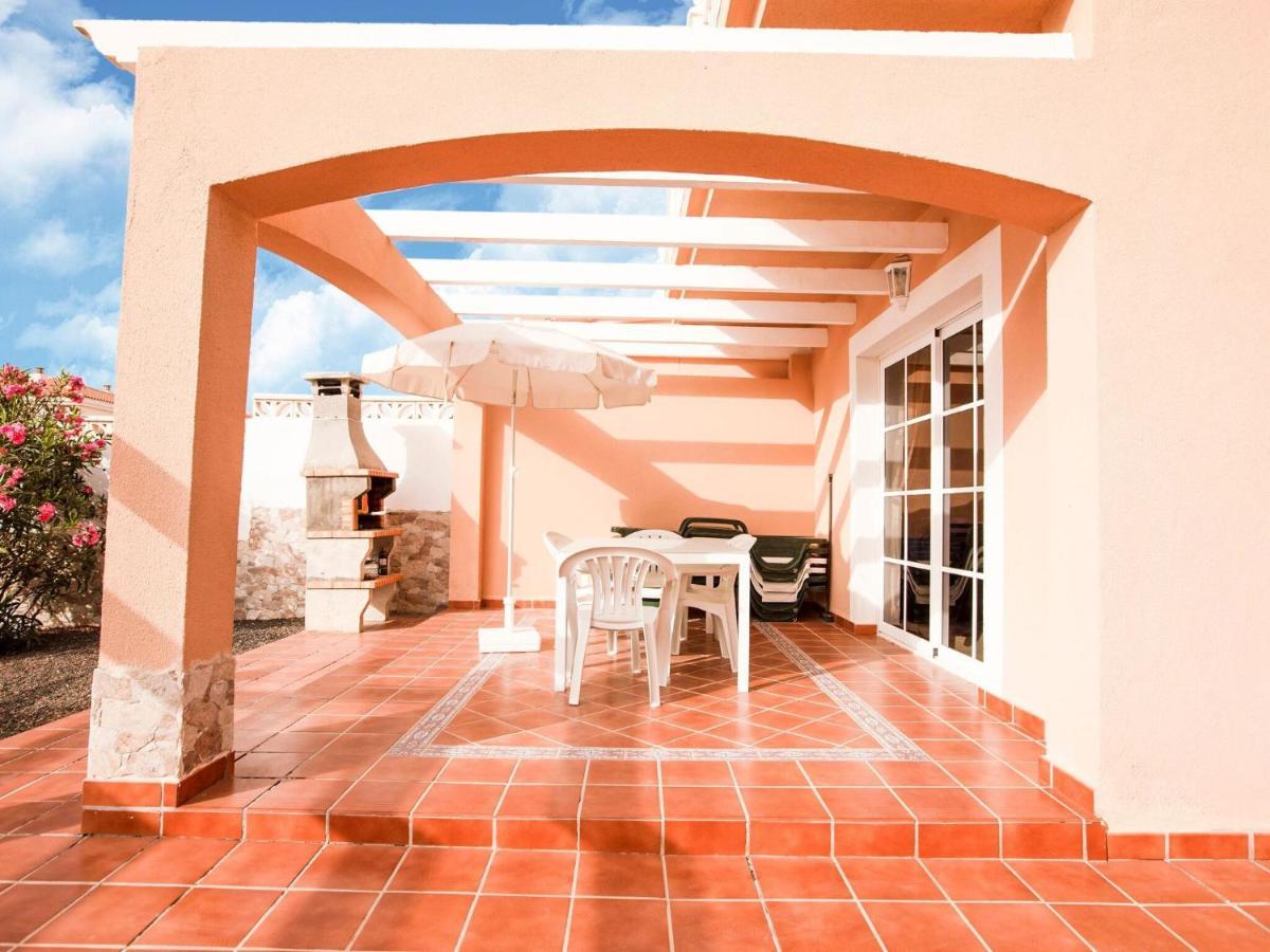 Majestic Holiday Home In Caleta De Fuste With Swimming Pool Antigua  Exterior photo